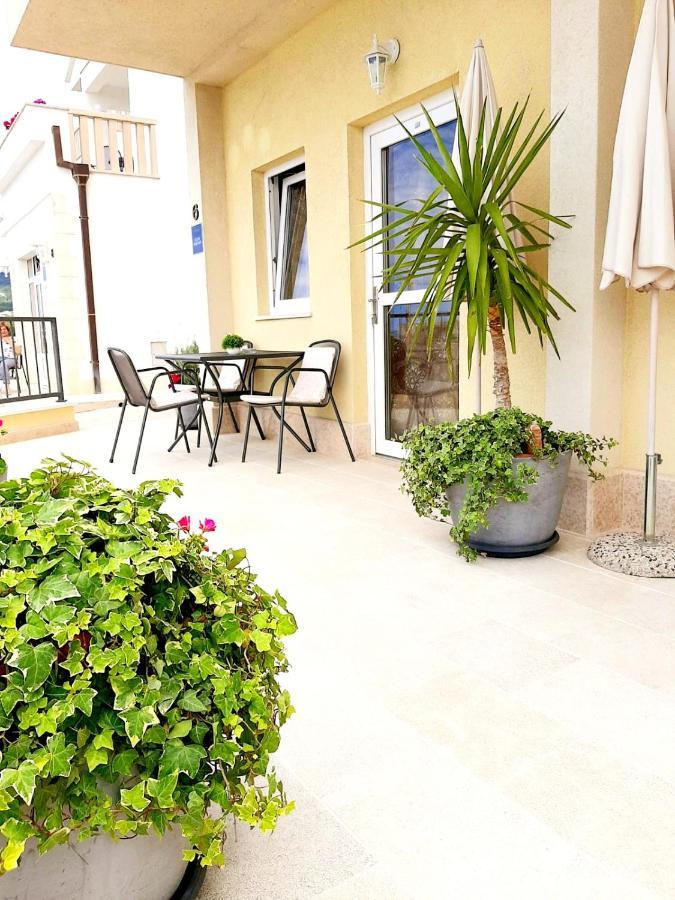 Apartments Akmadzic Makarska Exterior photo