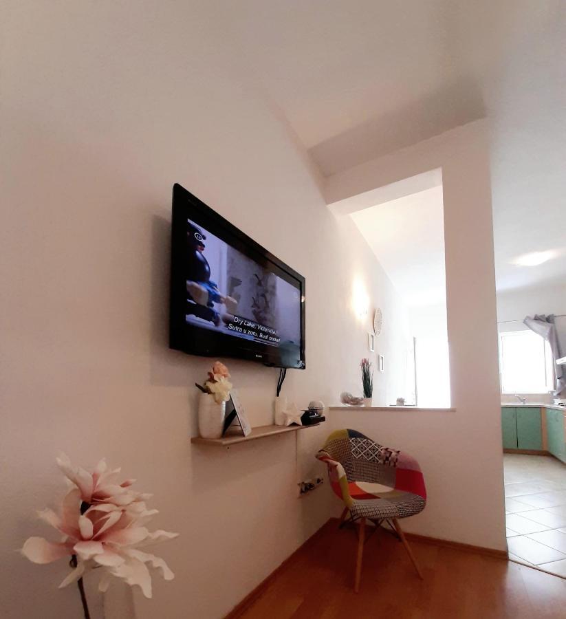 Apartments Akmadzic Makarska Exterior photo