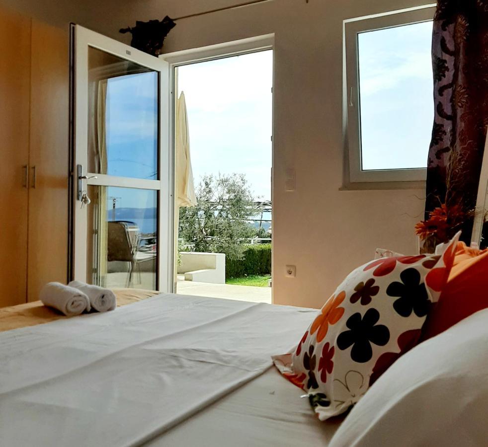 Apartments Akmadzic Makarska Exterior photo